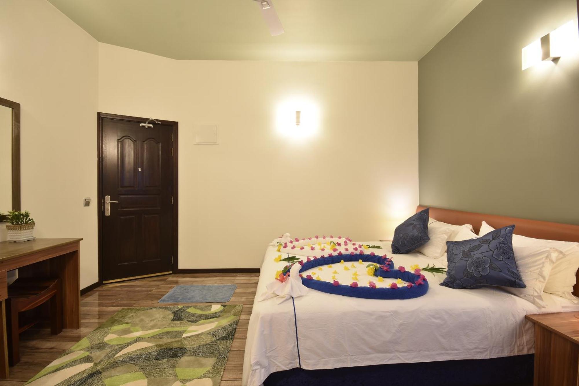 Island Home Inn Ukulhas Eksteriør bilde