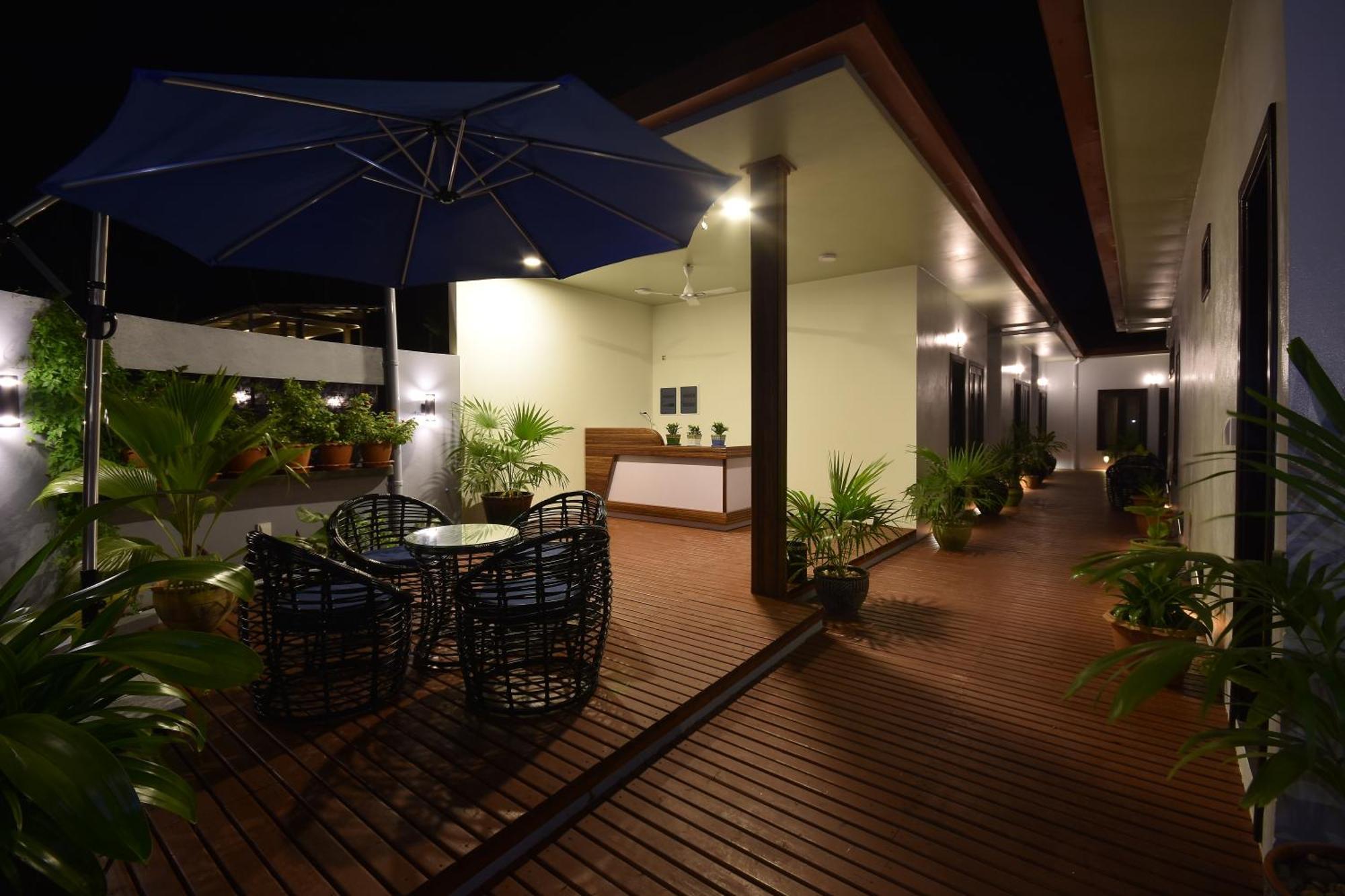 Island Home Inn Ukulhas Eksteriør bilde